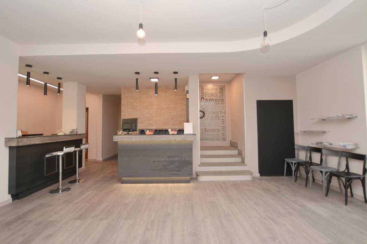 Hotel & Apartments " Perpoin " Saluzzo Zewnętrze zdjęcie