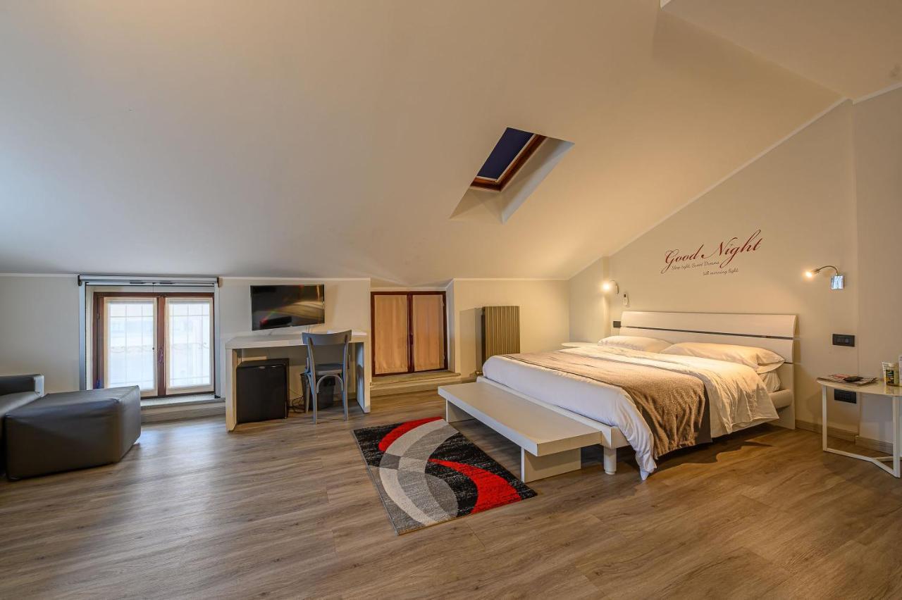 Hotel & Apartments " Perpoin " Saluzzo Zewnętrze zdjęcie